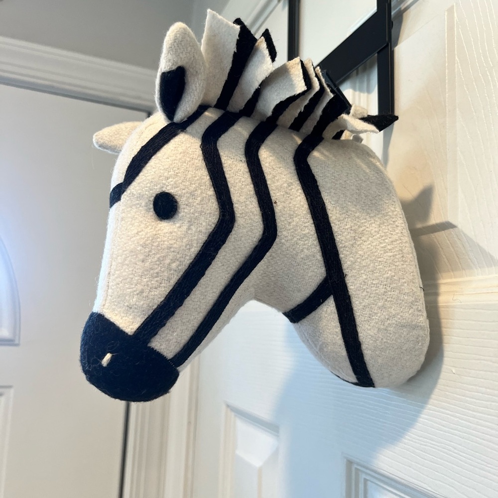 Pillowfort Zebra head wall hanging like new